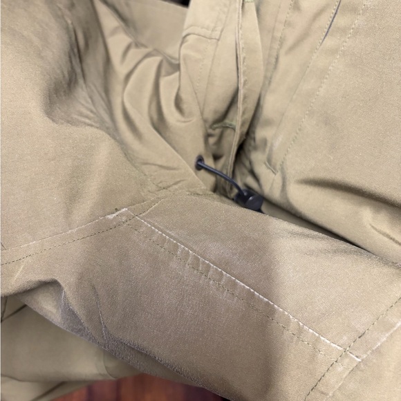 HOST PICK 🫶 Canada Goose Women’s Parka - Picture 14 of 15